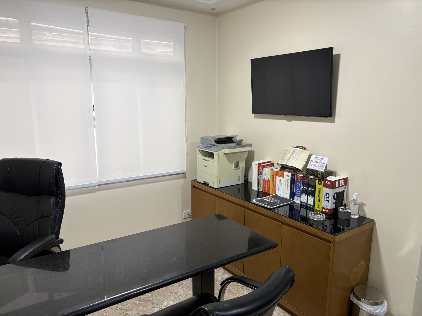 Sala de atendimento a clientes do escritório Pedro Luiz Napolitano Advocacia